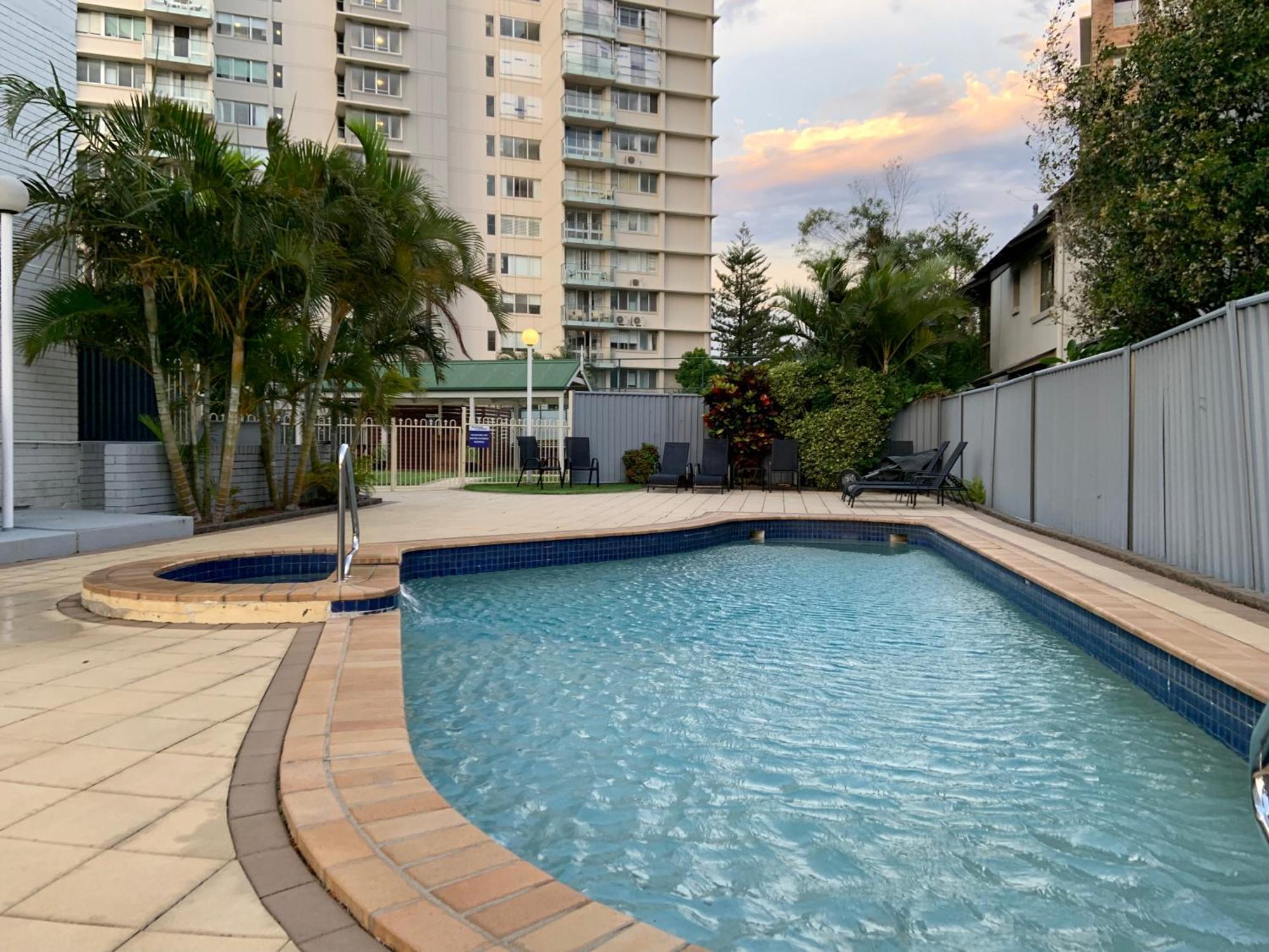 Burleigh Gardens North Hi-Rise Holiday Apartments Gold Coast Bagian luar foto