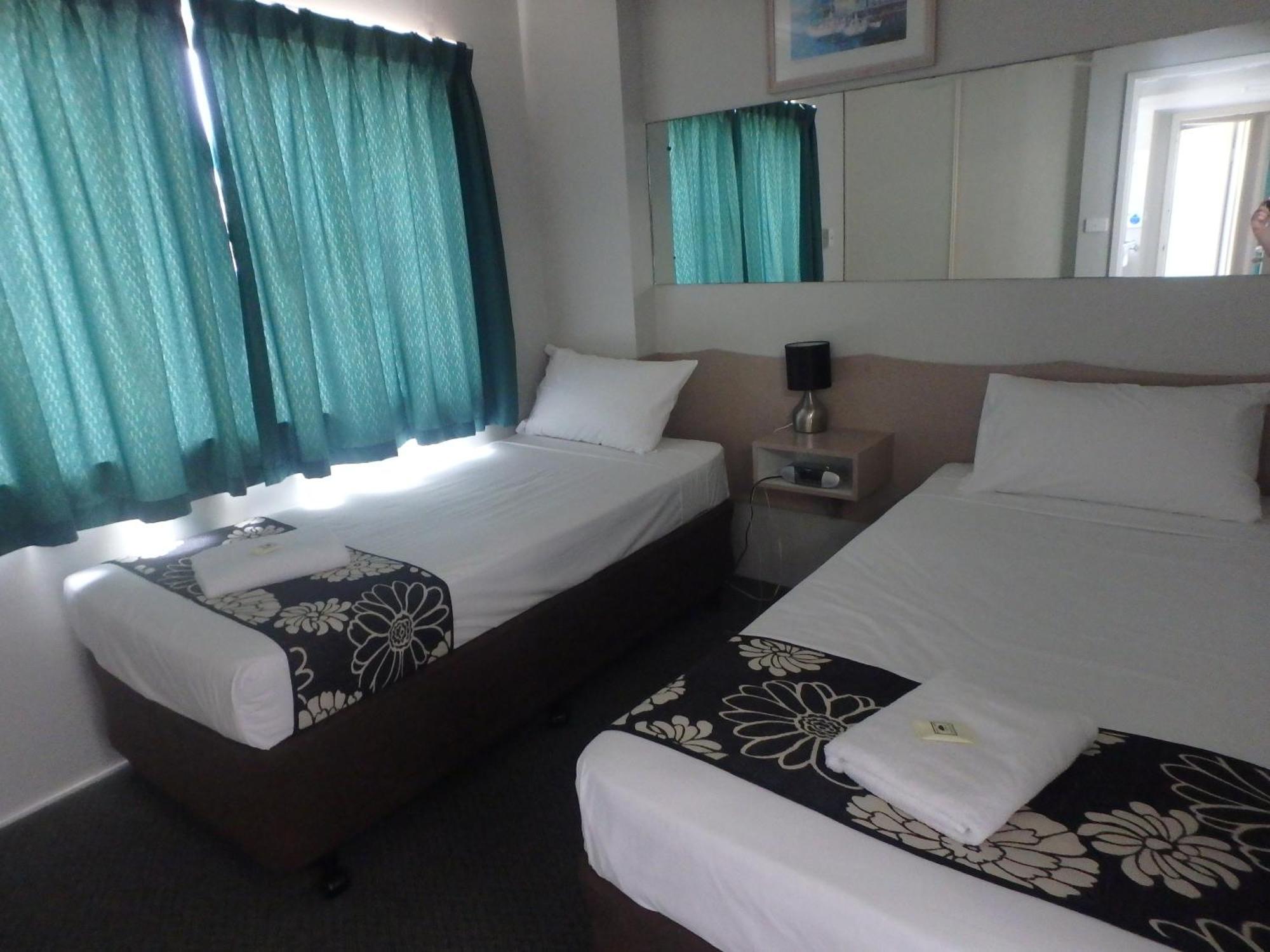 Burleigh Gardens North Hi-Rise Holiday Apartments Gold Coast Ruang foto
